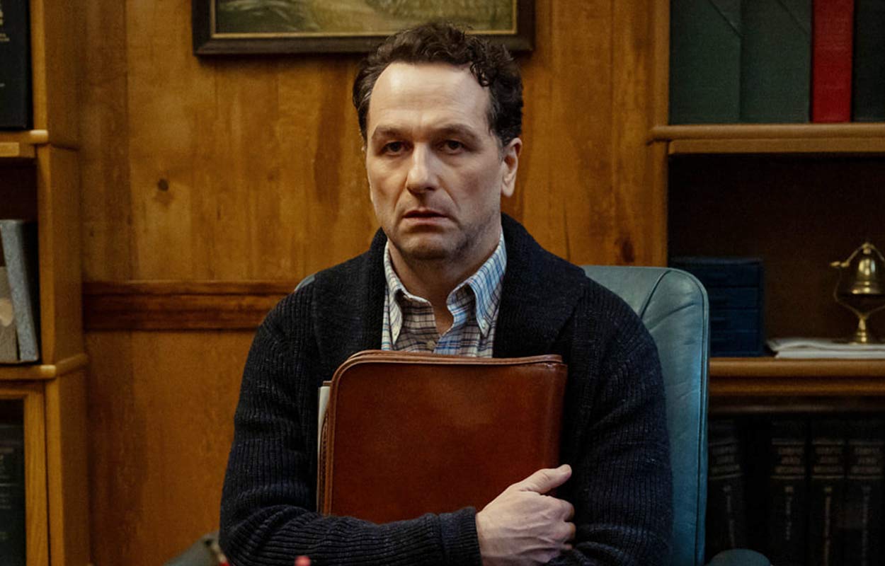 Matthew Rhys i &rdquo;Widow's Bay&rdquo;.