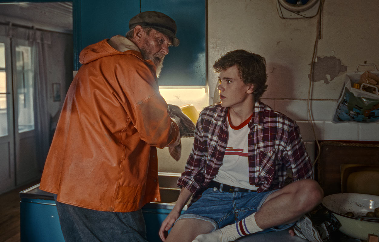 Snart premi&auml;r f&ouml;r SVT:s &rdquo;Sv&auml;rtan&rdquo; &ndash;&nbsp;ny serie p&aring; &auml;lskad bok med Rolf Lassg&aring;rd