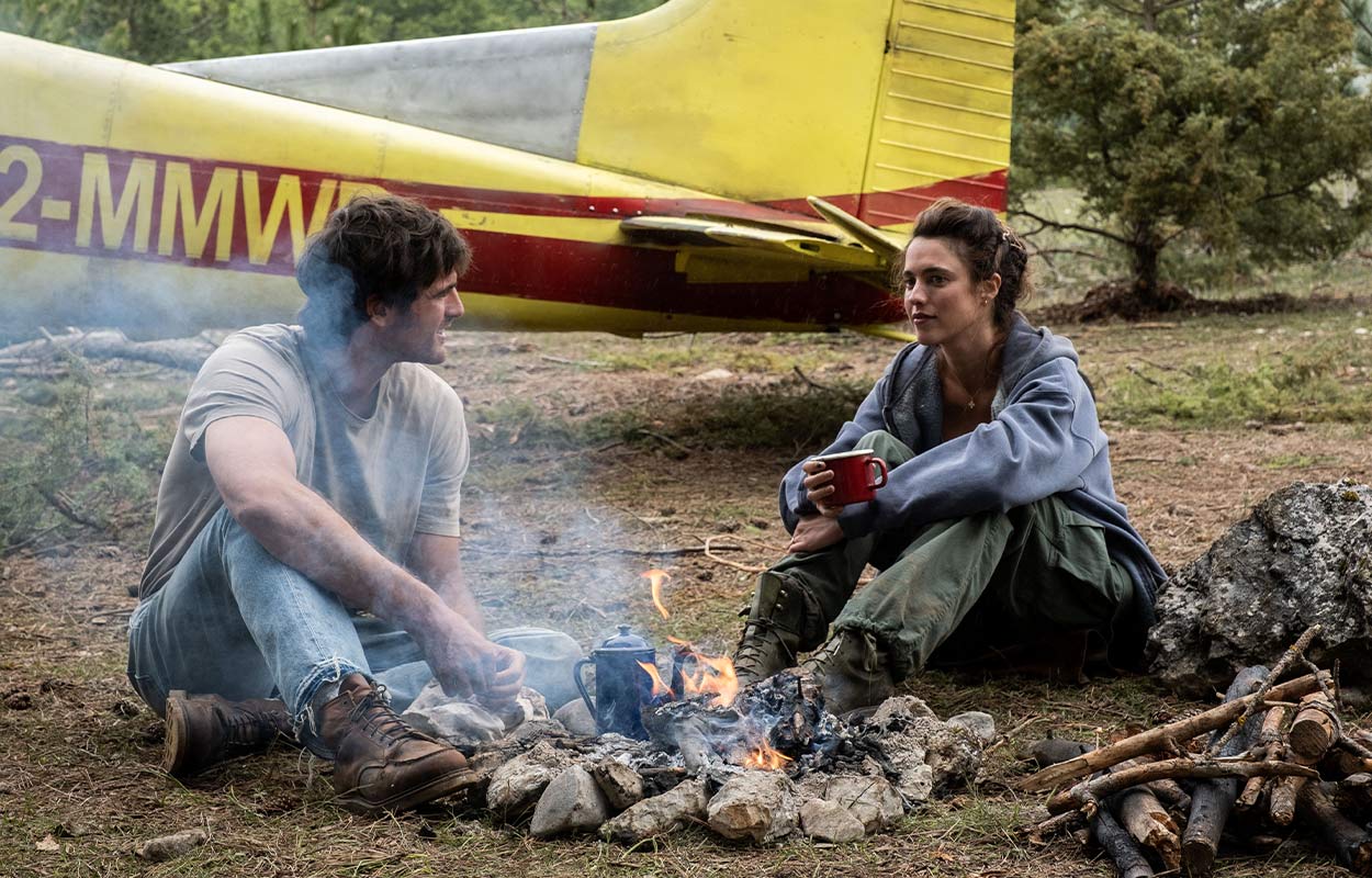 Margaret Qualley och Jacob Elordi i &rdquo;The Dog Stars&rdquo; (2026).