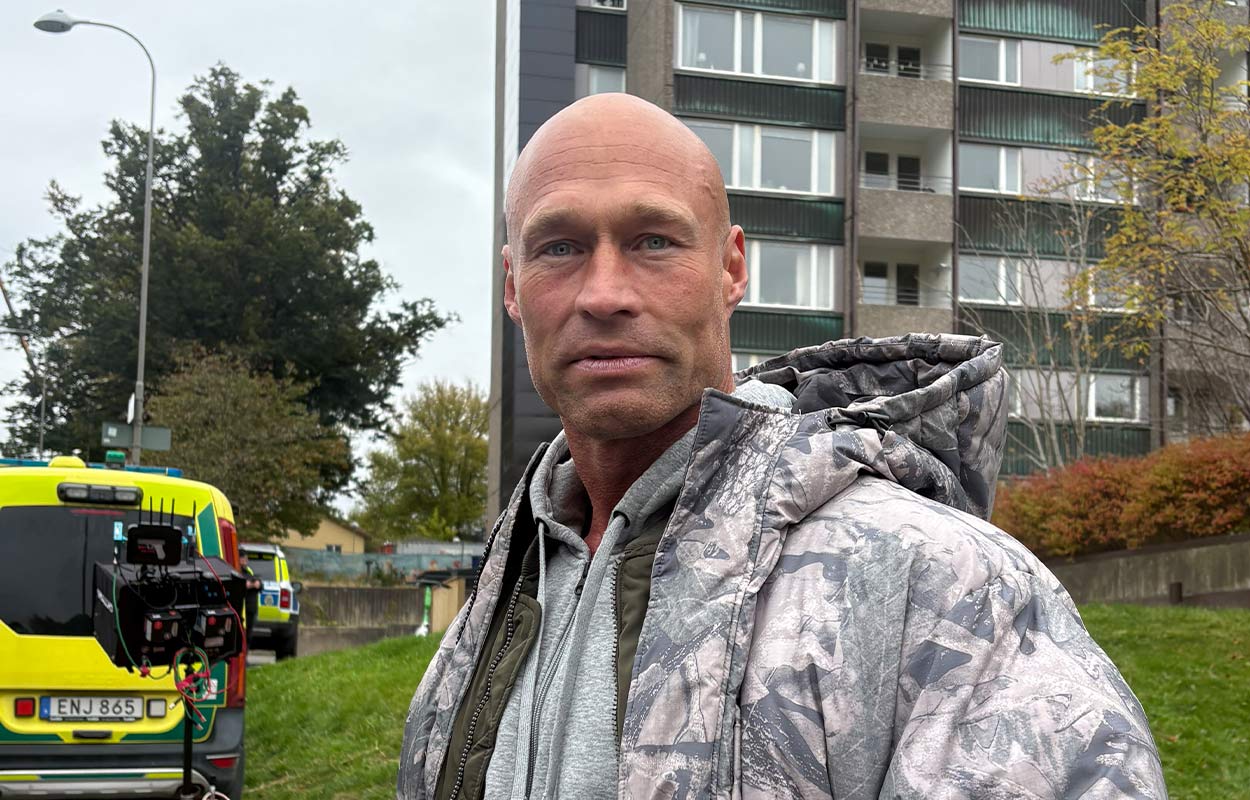 Johan Falk-fansen kan andas ut: &auml;lskade karakt&auml;ren &aring;terv&auml;nder i nya filmerna
