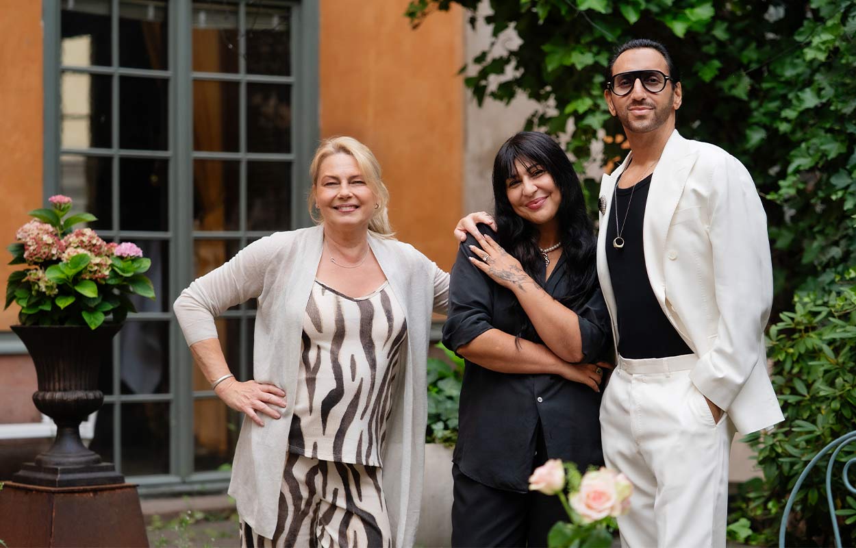 Helena Bergstr&ouml;m, Bahar Pars och Sunil Munshi.